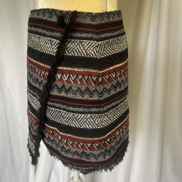 Sam Edelman Aztec Wrap Mini Skirt Prairie Dreamer Size 2 - Picture 5 of 12